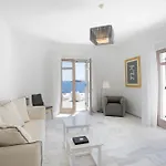 빌라 Casadei Pool 4-bdr Sea View 'anemos' & 'petra' With Nighttime Security Guard *