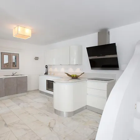 Casadei Pool 4-bdr Sea View 'anemos' & 'petra' With Nighttime Security Guard ヴィラ *