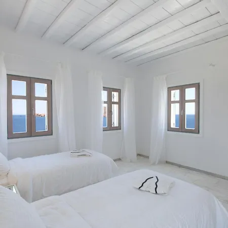 Casadei Pool 4-bdr Sea View 'anemos' & 'petra' With Nighttime Security Guard * Panormos (Mykonos)