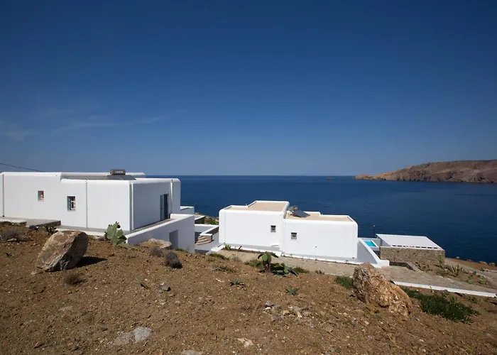 Casadei Pool 4-bdr Sea View 'anemos' & 'petra' With Nighttime Security Guard *